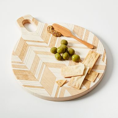 Horn Salt & Pepper Shaker Set